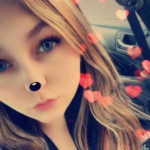 Meet your Posher, Carla